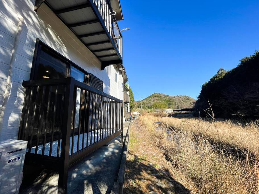 Appartamento 川の音 Kawanone Izu  Esterno foto